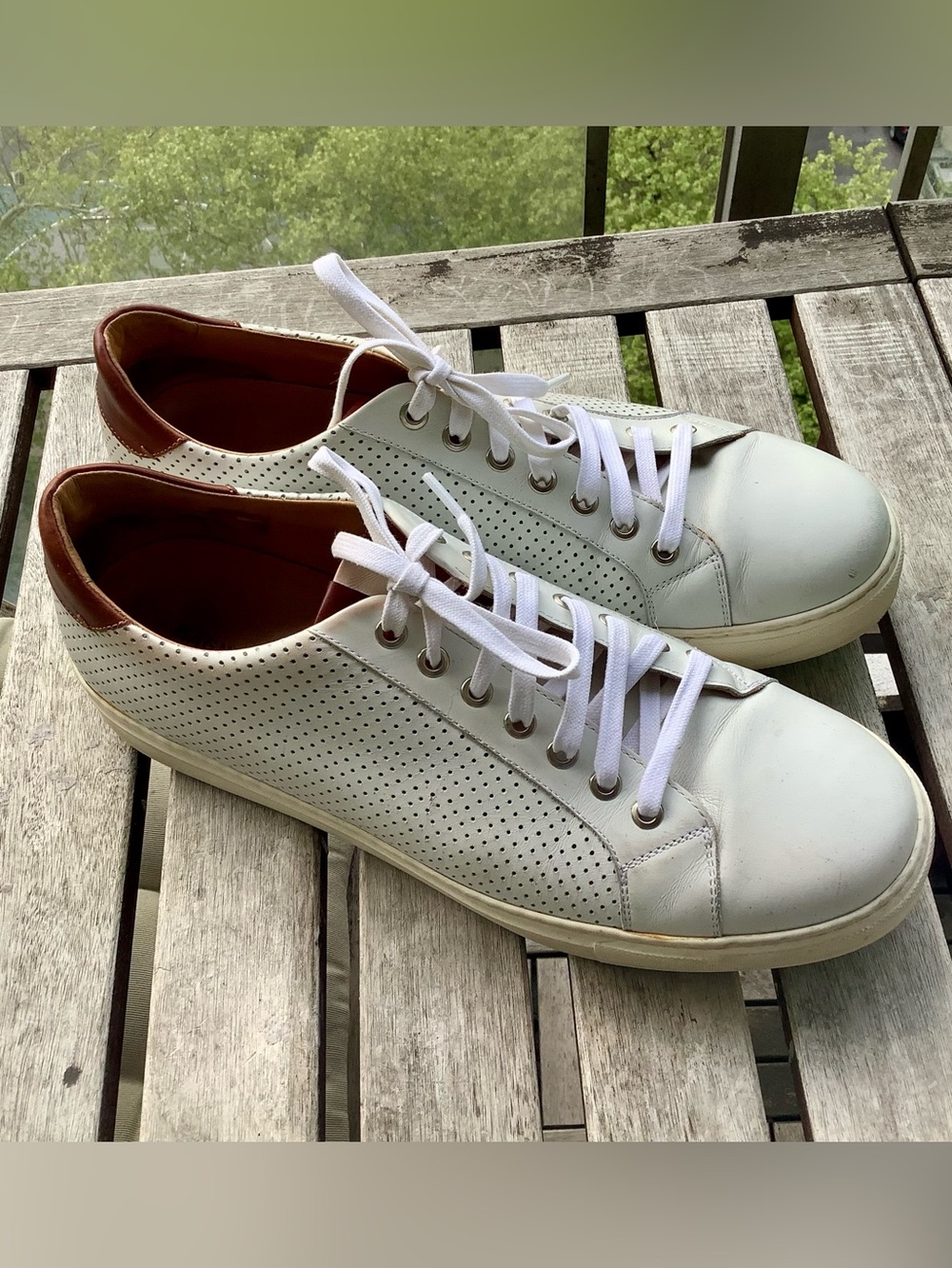Magnanni Costa Perforated Lace-Up shoes white - size US 12